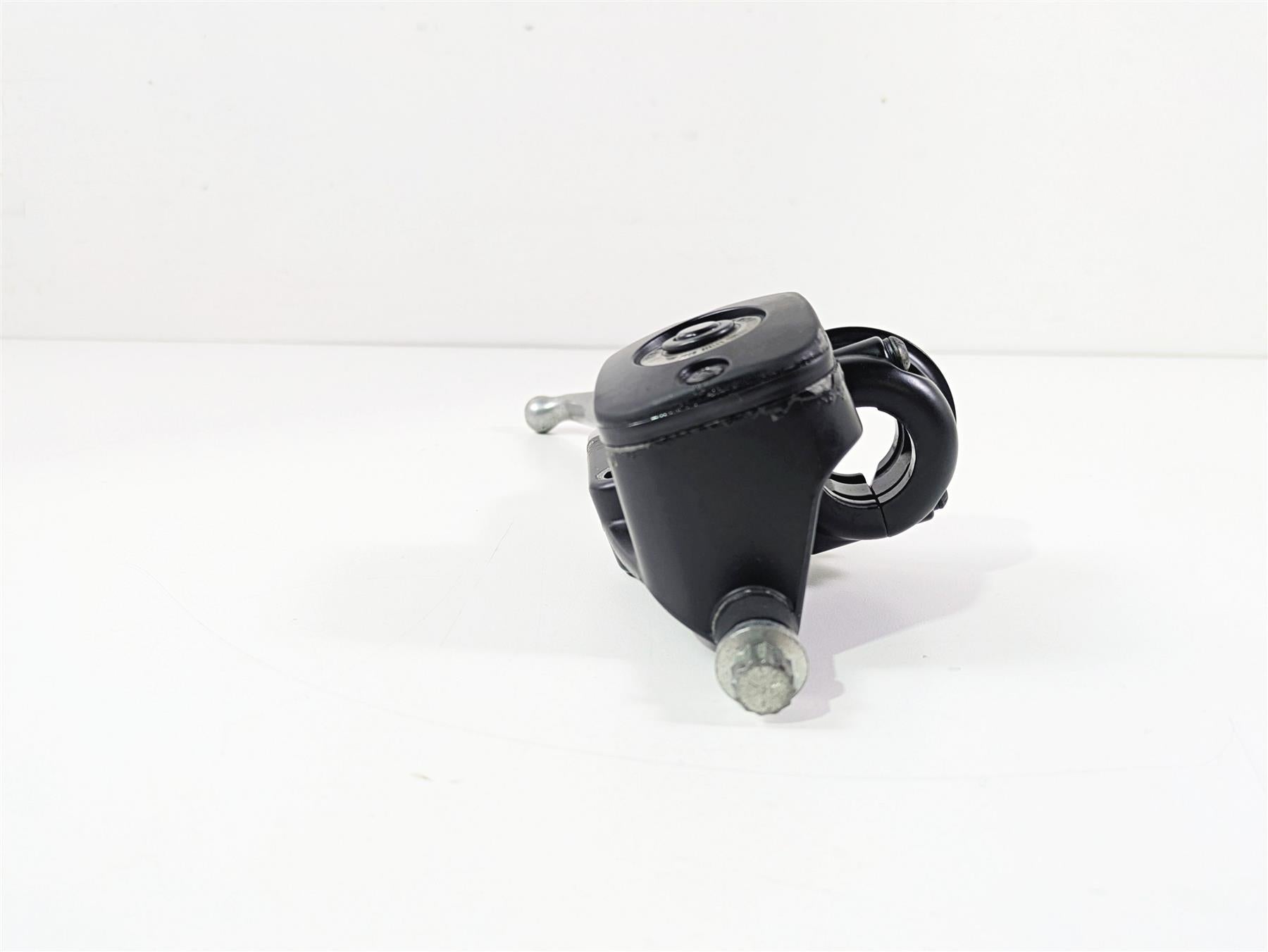 2009 Harley FXDC Dyna Super Glide Front Brake Master Cylinder 9/16" 45019-08C {{ shop.shopifyCountryName }} - Mototech271