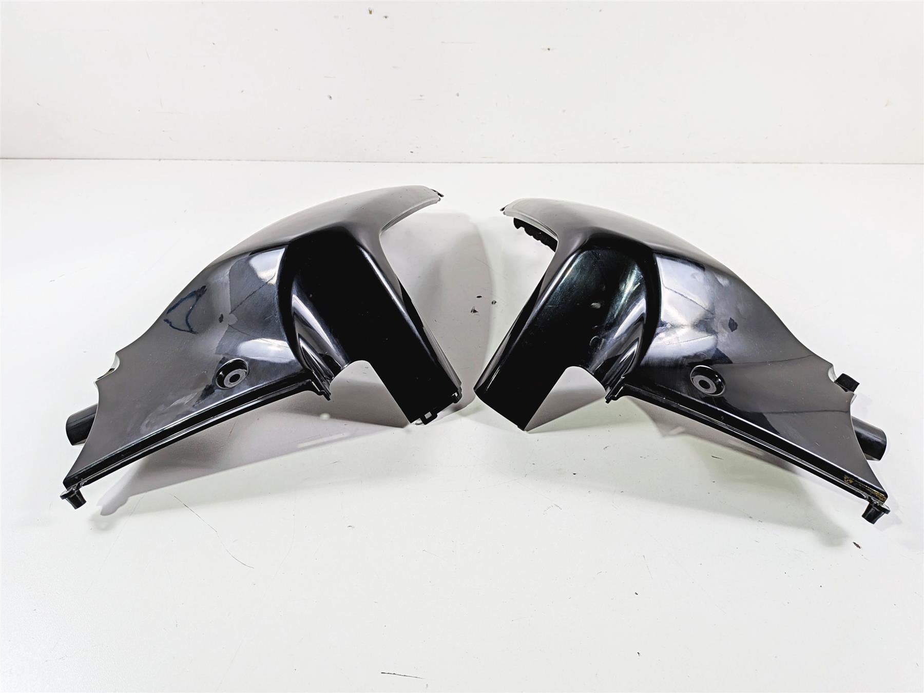 2014 Suzuki M109R VZR1800 Boulevard Radiator Fairing Cover Cowl Set 47551-48G50 {{ shop.shopifyCountryName }} - Mototech271