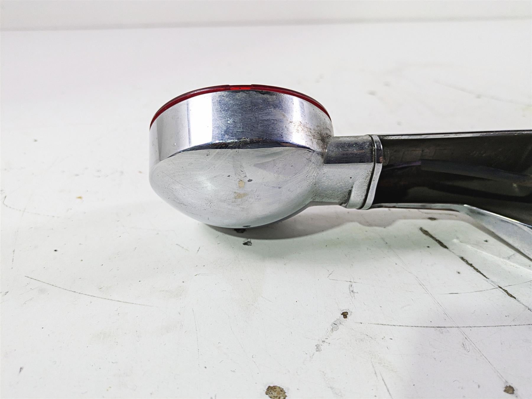 2003 Harley Touring FLHTCUI E-Glide 100th Rear Blinker Turn Signal Bar 68145-98 {{ shop.shopifyCountryName }} - Mototech271