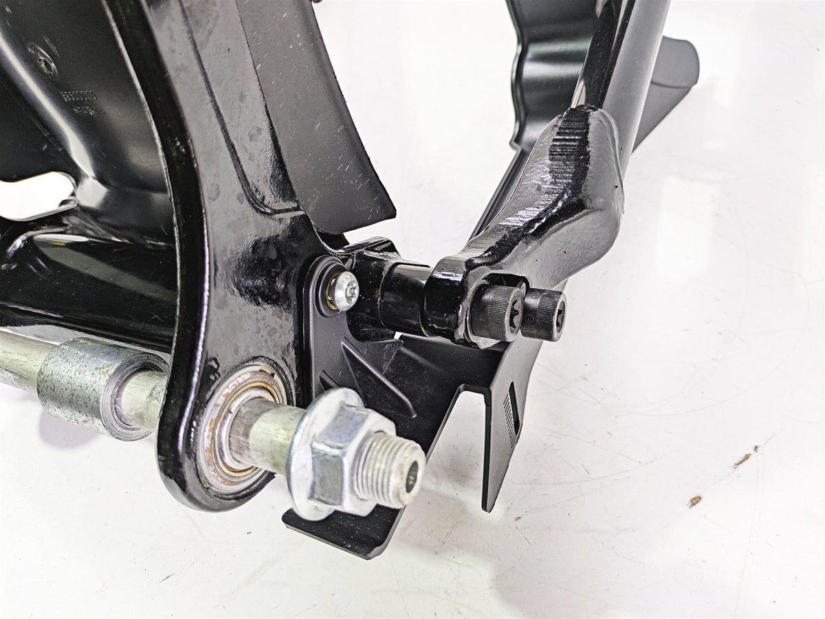 2022 Harley FXLRS Softail Low Rider Rear Swingarm & Axle Set 47400099BHP {{ shop.shopifyCountryName }} - Mototech271