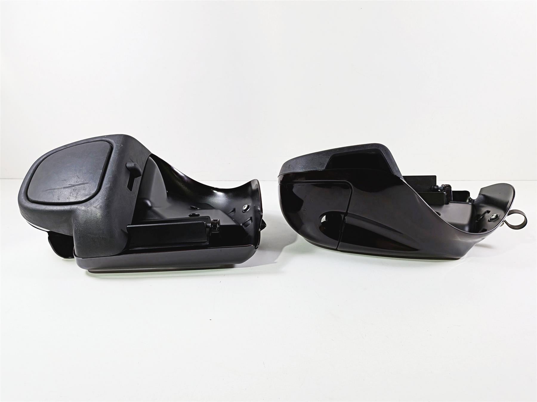 2014 Harley Touring FLHTK Electra Glide Lower Leg Fairing Cover Set 57100112-Mototech271