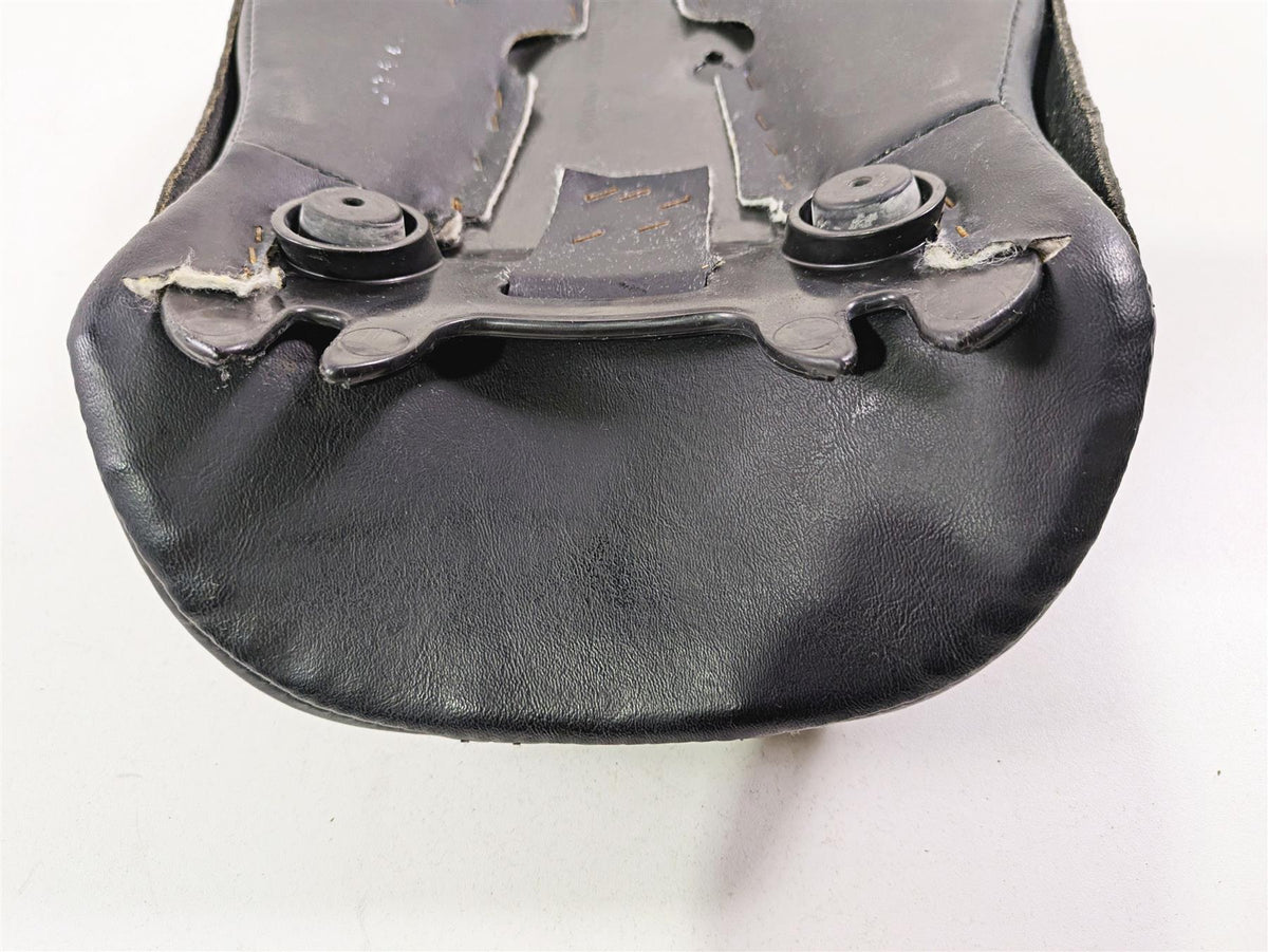 2018 Harley FLHCS Softail Heritage 115th Rear Passenger Seat - No Tears 52400148 {{ shop.shopifyCountryName }} - Mototech271