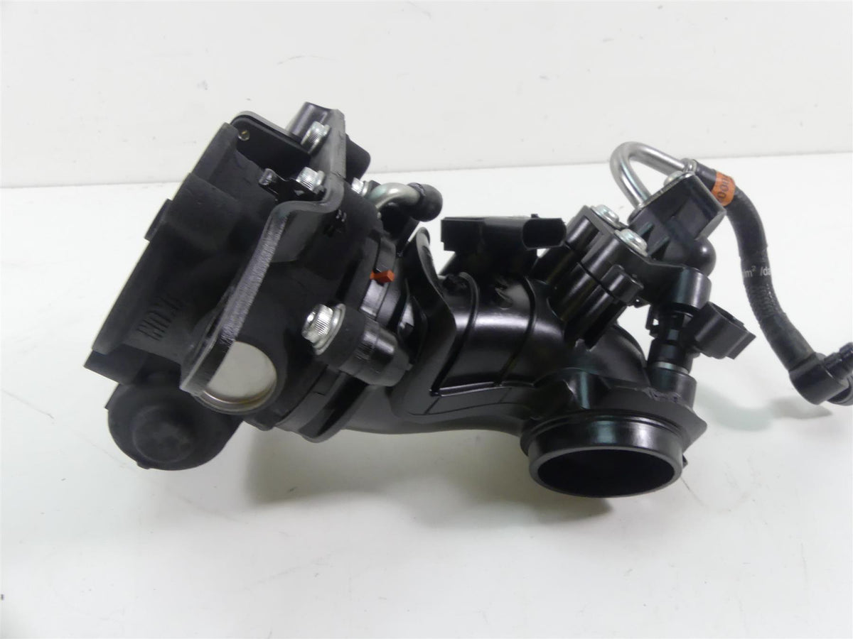2019 Harley FLHC Softail Heritage Mikuni Throttle Body Fuel Injection 27300122 {{ shop.shopifyCountryName }} - Mototech271