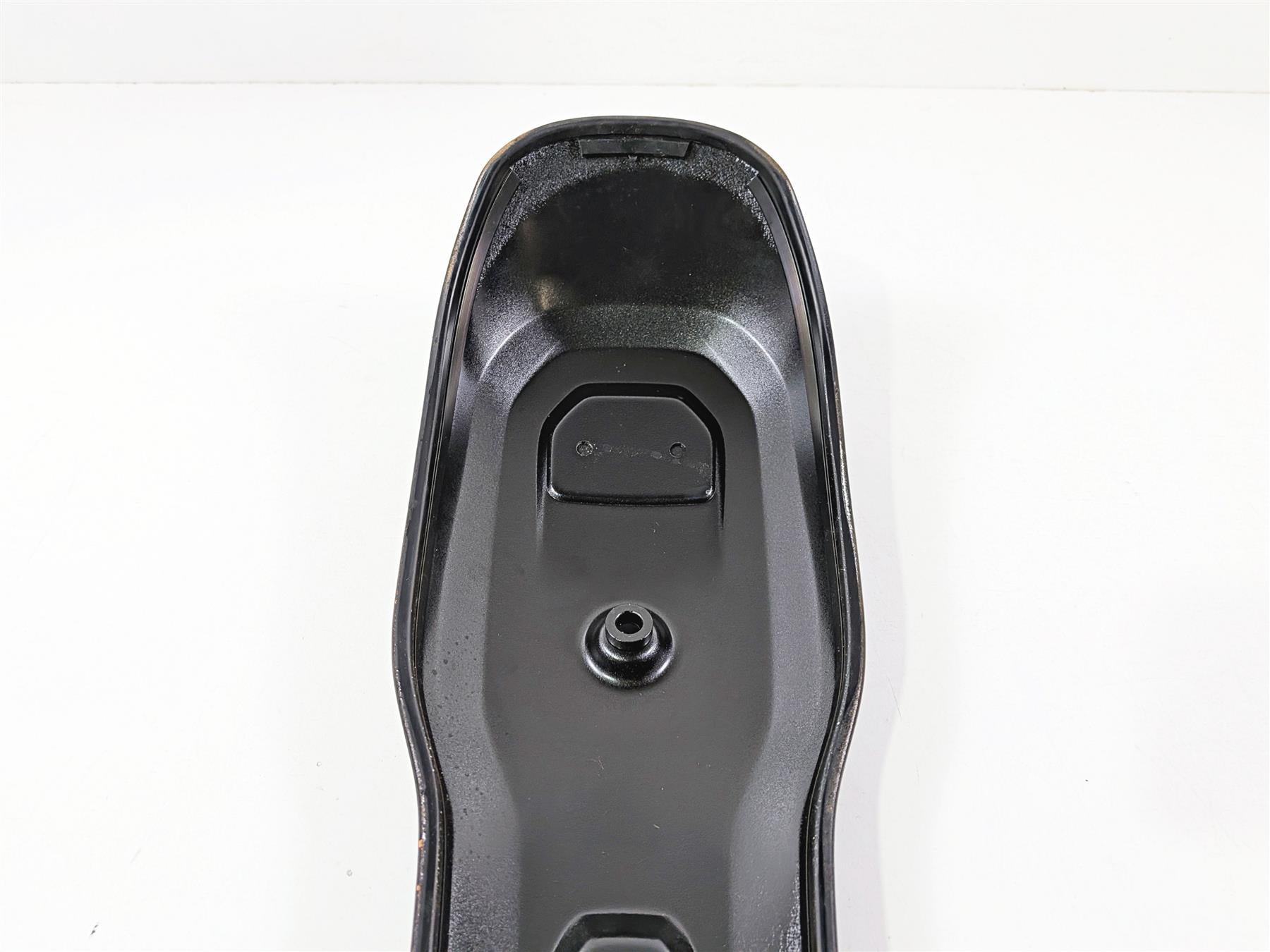 2022 Harley Softail FXLRST Low Rider Upper Fuel Gas Tank Panel Cover 70901156A {{ shop.shopifyCountryName }} - Mototech271