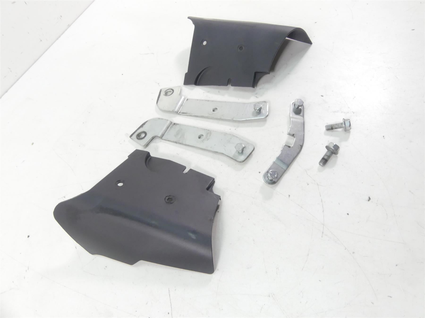 2017 Harley FLS Softail Slim Plastic Wind Deflectors Side Fairing Set 29200009 {{ shop.shopifyCountryName }} - Mototech271