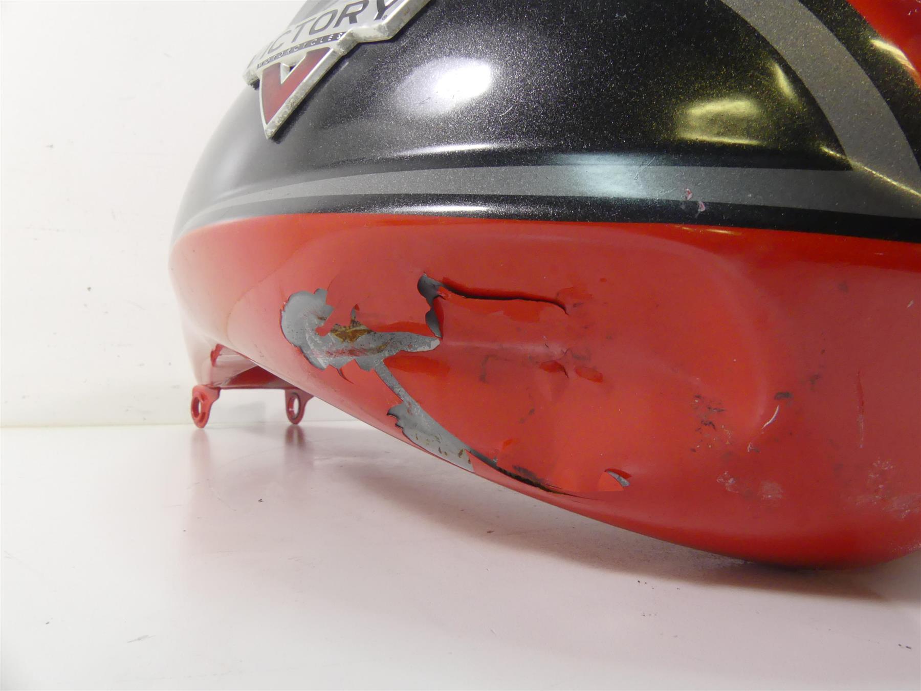 2015 Victory Cross Country Tour Fuel Gas Petrol Tank Reservoir - Read 1016149 {{ shop.shopifyCountryName }} - Mototech271