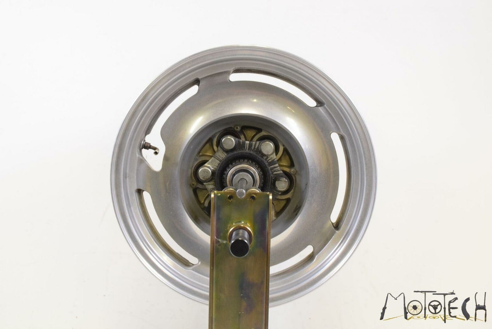 1995 Yamaha V Max 1200 Rear STRAIGHT 15x3.5 Wheel Rim 1UT-25338-01 | Mototech271