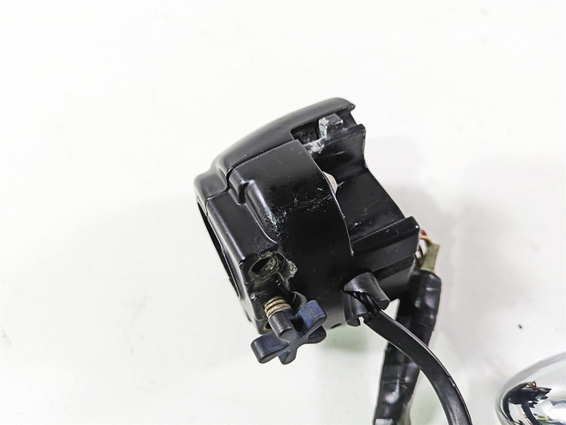 2017 Harley Dyna FXDB Street Bob Right Control Switch & Blinker -READ 71500360 {{ shop.shopifyCountryName }} - Mototech271