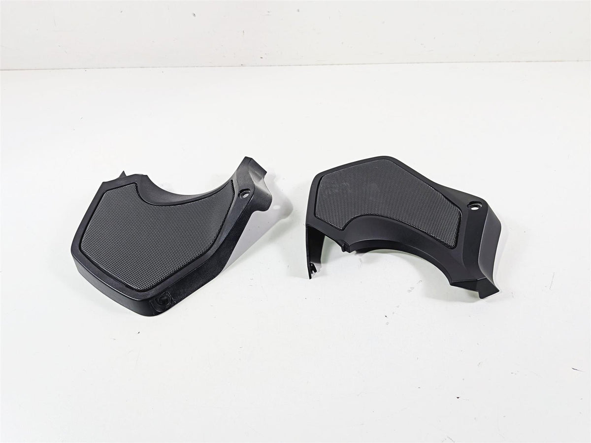 2016 BMW R1200RT RT RTW K52 Speaker Cover Fairing Set 46638529412 46638529411 {{ shop.shopifyCountryName }} - Mototech271