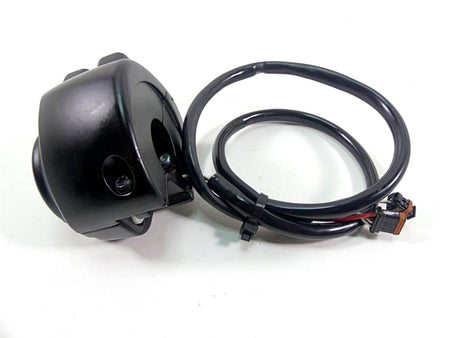 2020 Harley Softail FXST Standard Right Hand Start Stop Control Switch 71500462 {{ shop.shopifyCountryName }} - Mototech271