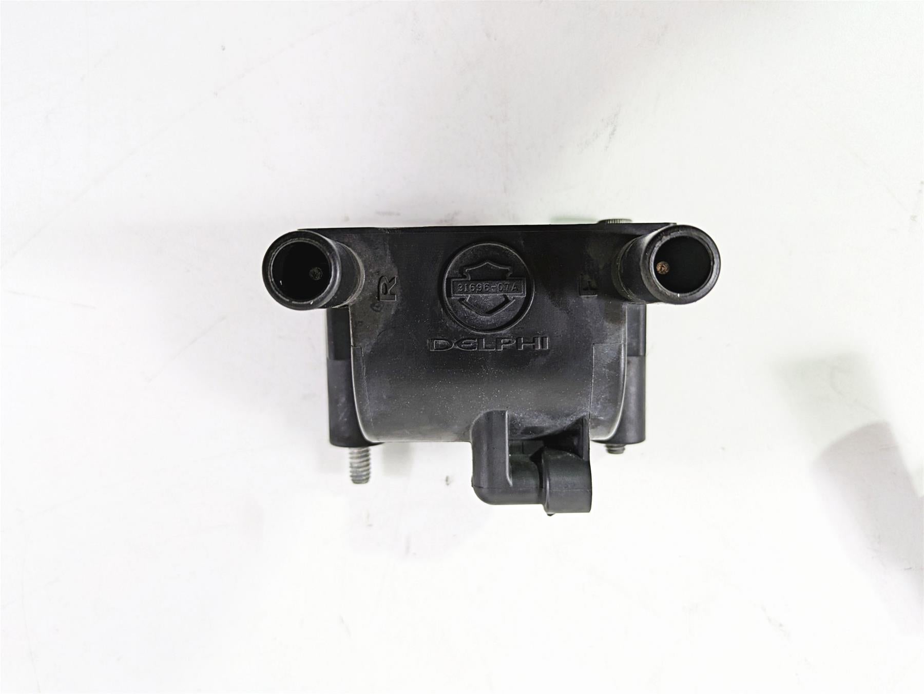 2008 Harley FLSTSB Cross Bones Delphi Ignition Coil & Cover Set 31696-07A {{ shop.shopifyCountryName }} - Mototech271