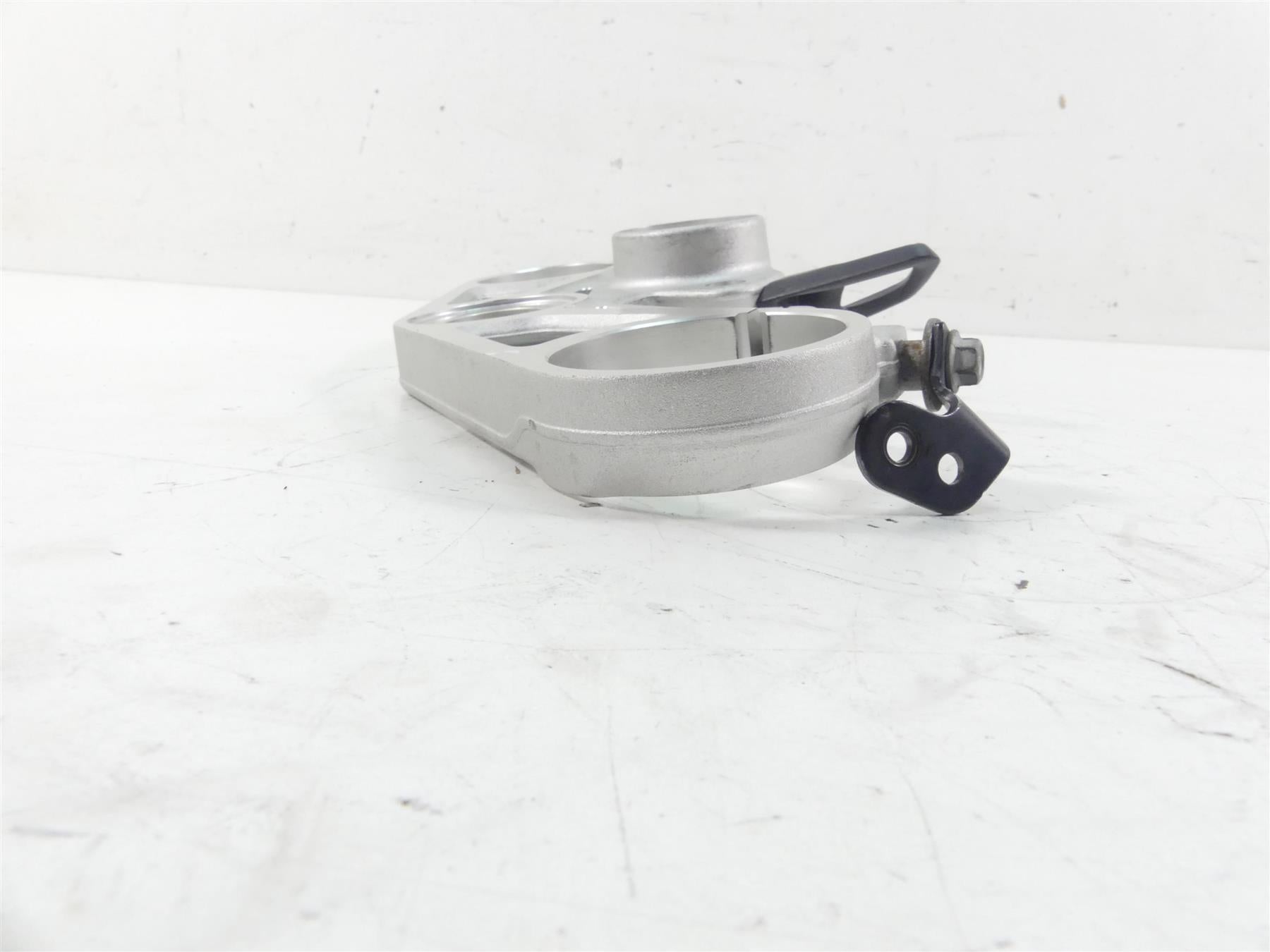 2012 BMW S1000RR K46 Upper Triple Tree Steering Clamp 31427713161 {{ shop.shopifyCountryName }} - Mototech271