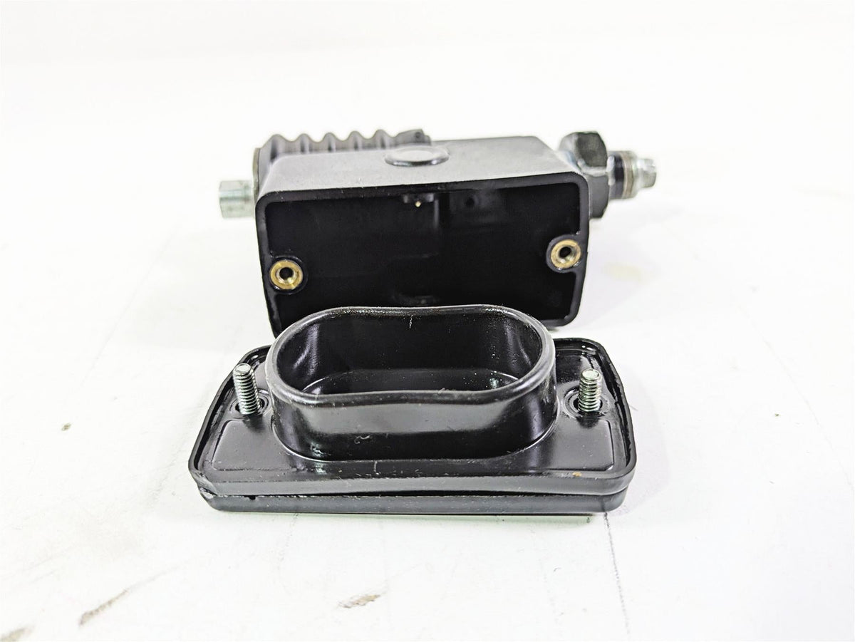 2002 Harley Dyna FXDL Low Rider Rear Brake Master Cylinder 42474-90C {{ shop.shopifyCountryName }} - Mototech271