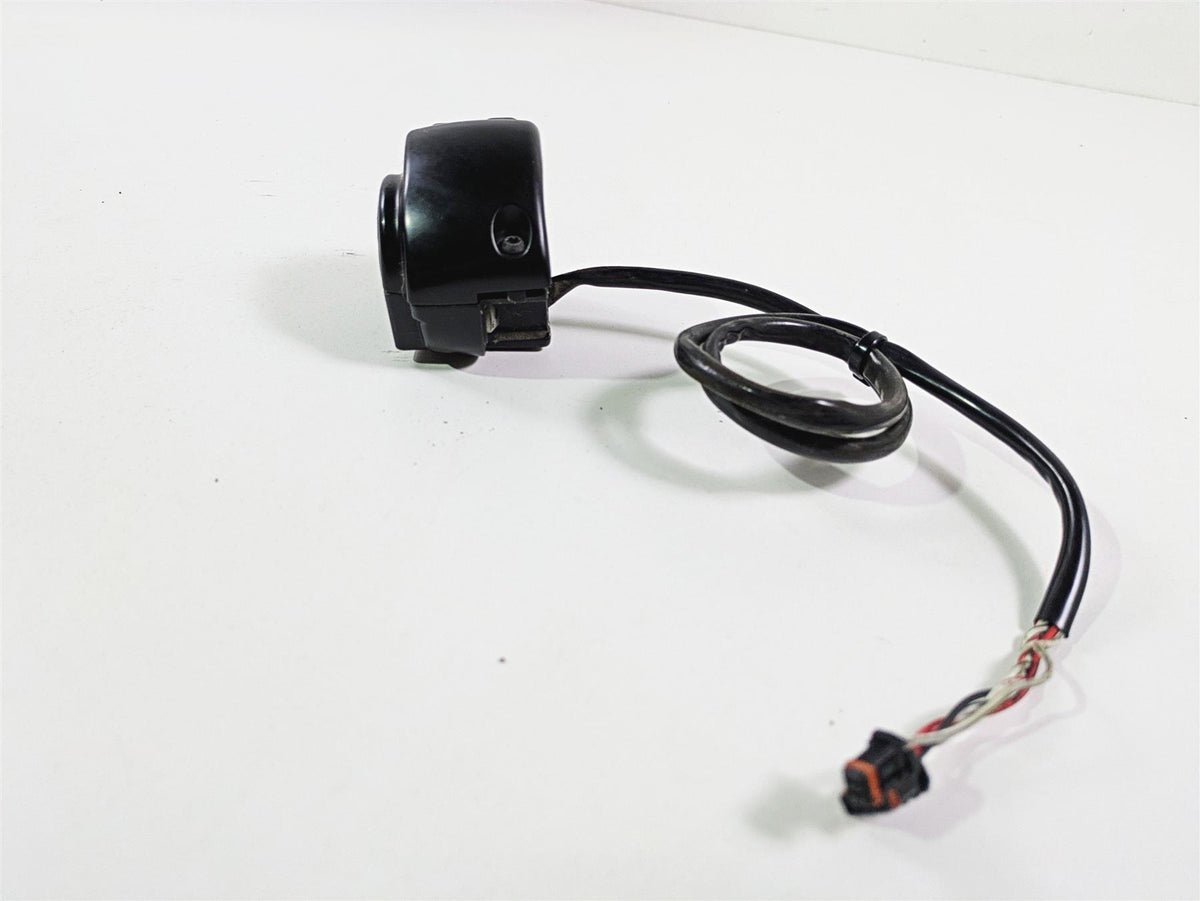 2018 Harley FLHCS Softail Heritage 115th Right Hand Control Switch 71500462 {{ shop.shopifyCountryName }} - Mototech271