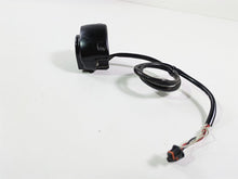 Load image into Gallery viewer, 2018 Harley FLHCS Softail Heritage 115th Right Hand Control Switch 71500462
