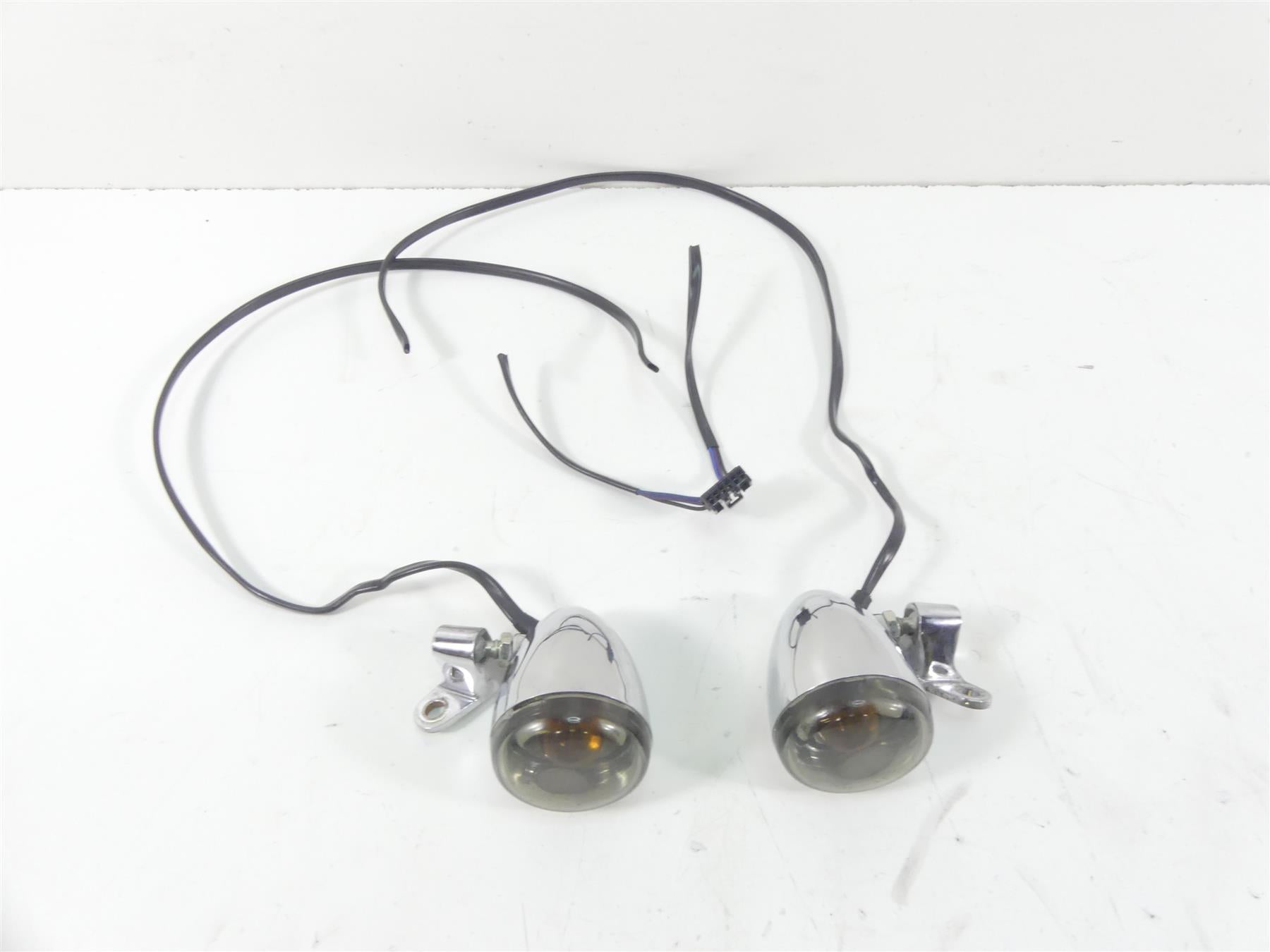 2007 Harley Touring FLHR SE CVO Road King Front Turn Signal Set - Read 68614-03 | Mototech271