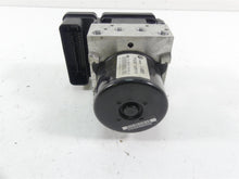 Load image into Gallery viewer, 2012 BMW R1200 GS K255 Adventure Abs Brake Pump Pressure Unit Module 34517715109
