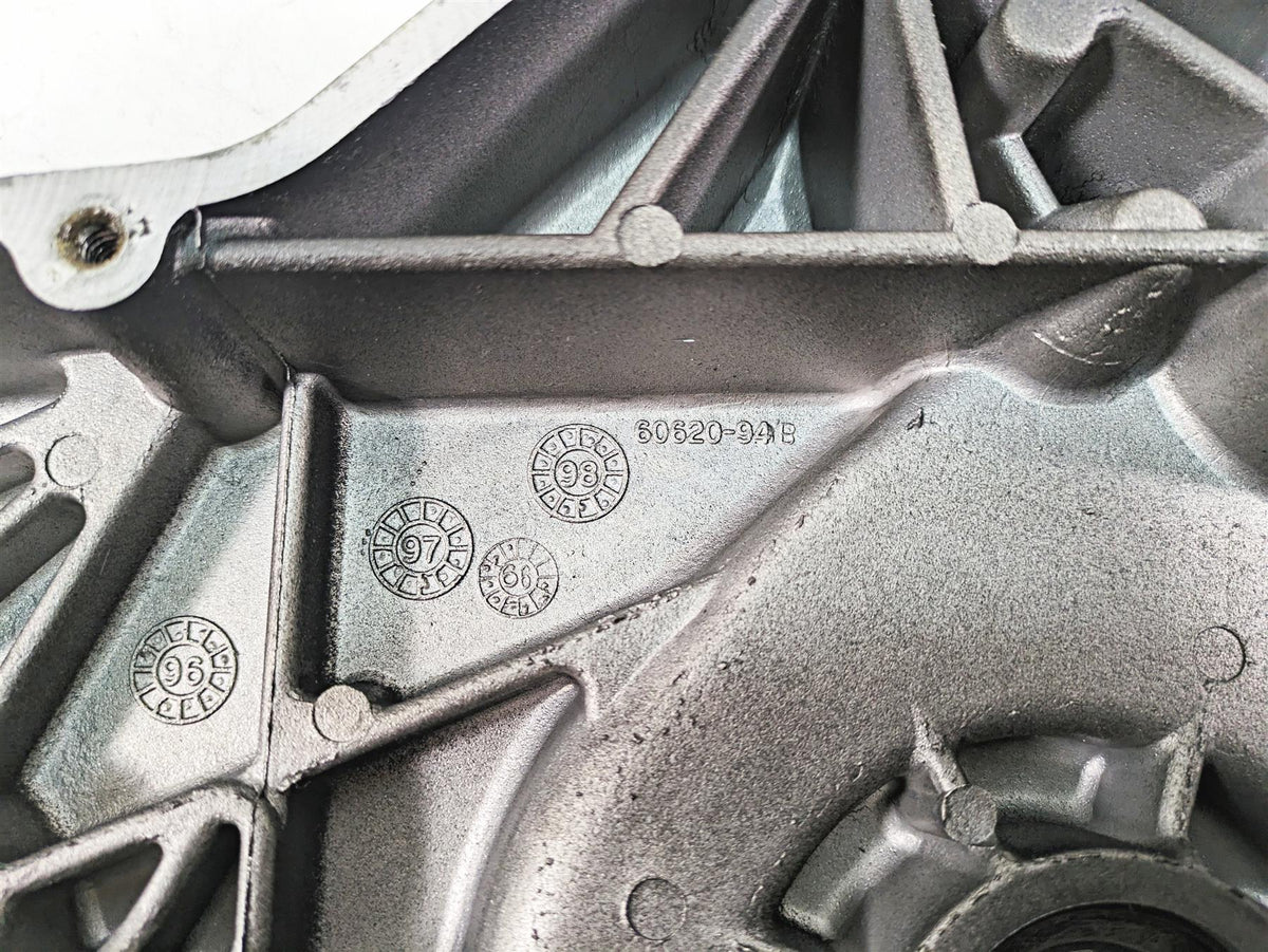2000 Harley FXSTS Softail Springer Inner Primary Drive Clutch Cover 60620-94B {{ shop.shopifyCountryName }} - Mototech271