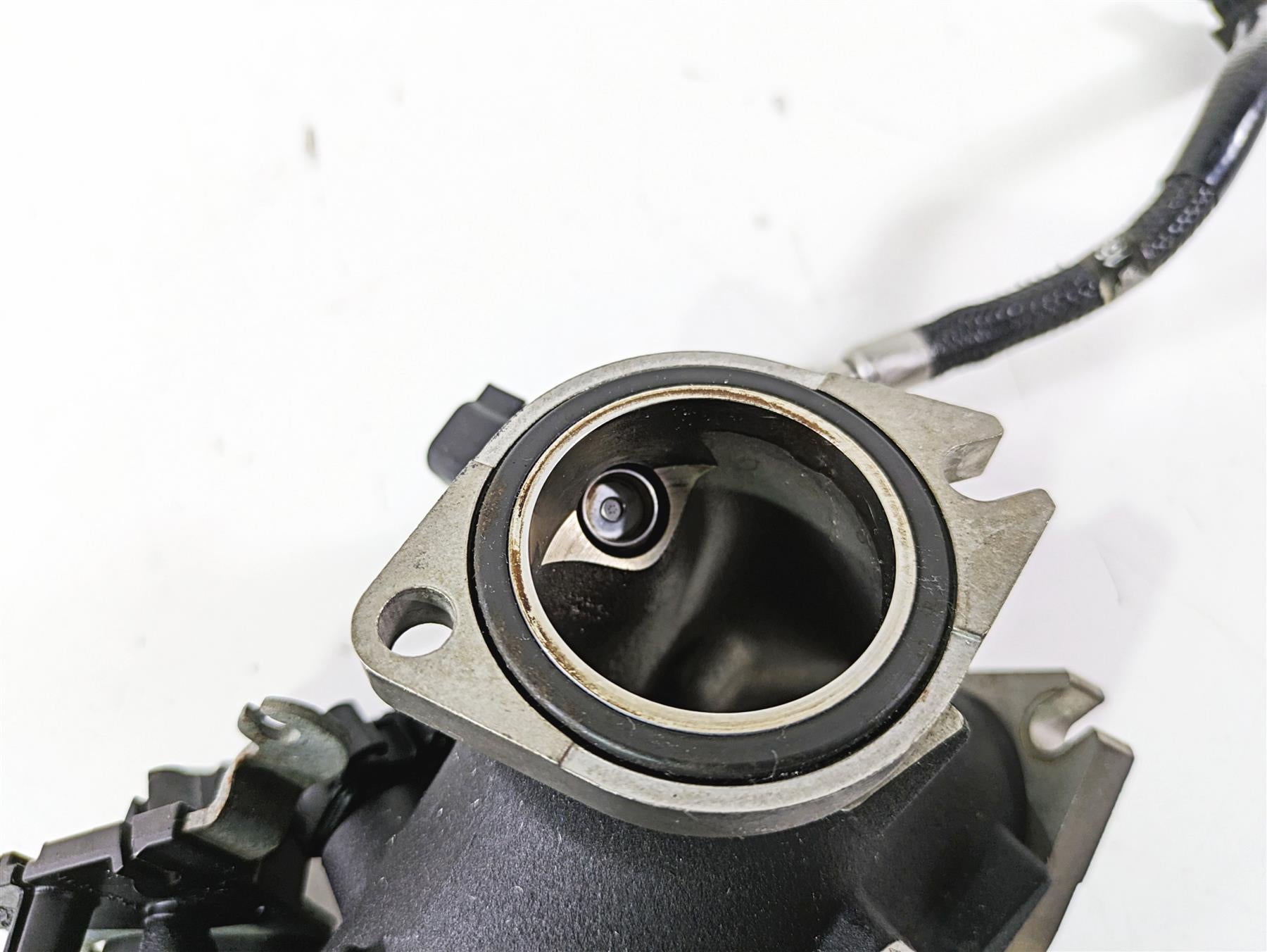 2012 Harley FLD Dyna Switchback Throttle Body Fuel Injection 27708-10A {{ shop.shopifyCountryName }} - Mototech271