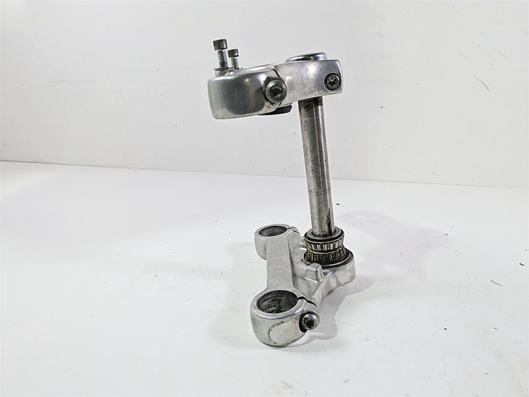 1999 Harley Dyna FXDL Low Rider Upper & Lower Triple Tree 45739-87 45598-90B {{ shop.shopifyCountryName }} - Mototech271