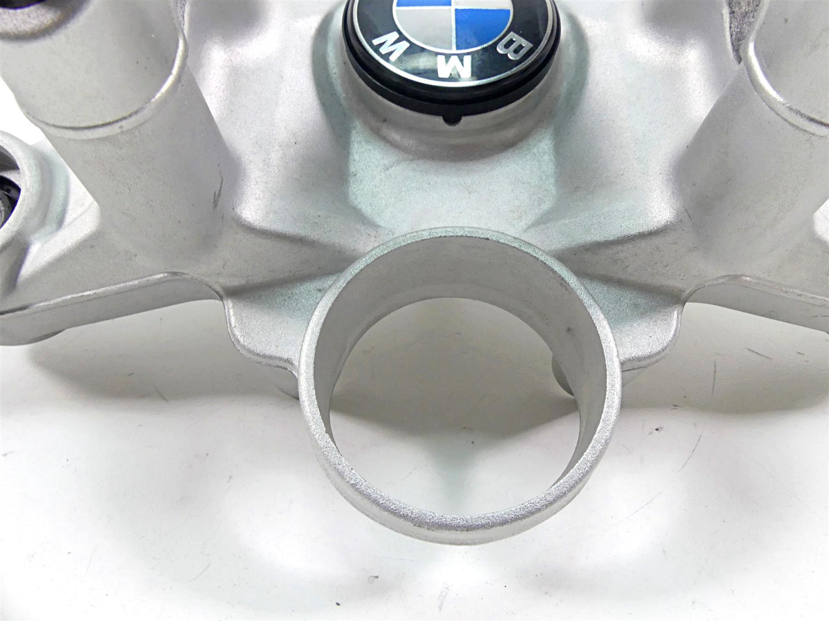 2014 BMW R1200GS K50 Upper Triple Tree Steering Clamp 31428555849 {{ shop.shopifyCountryName }} - Mototech271