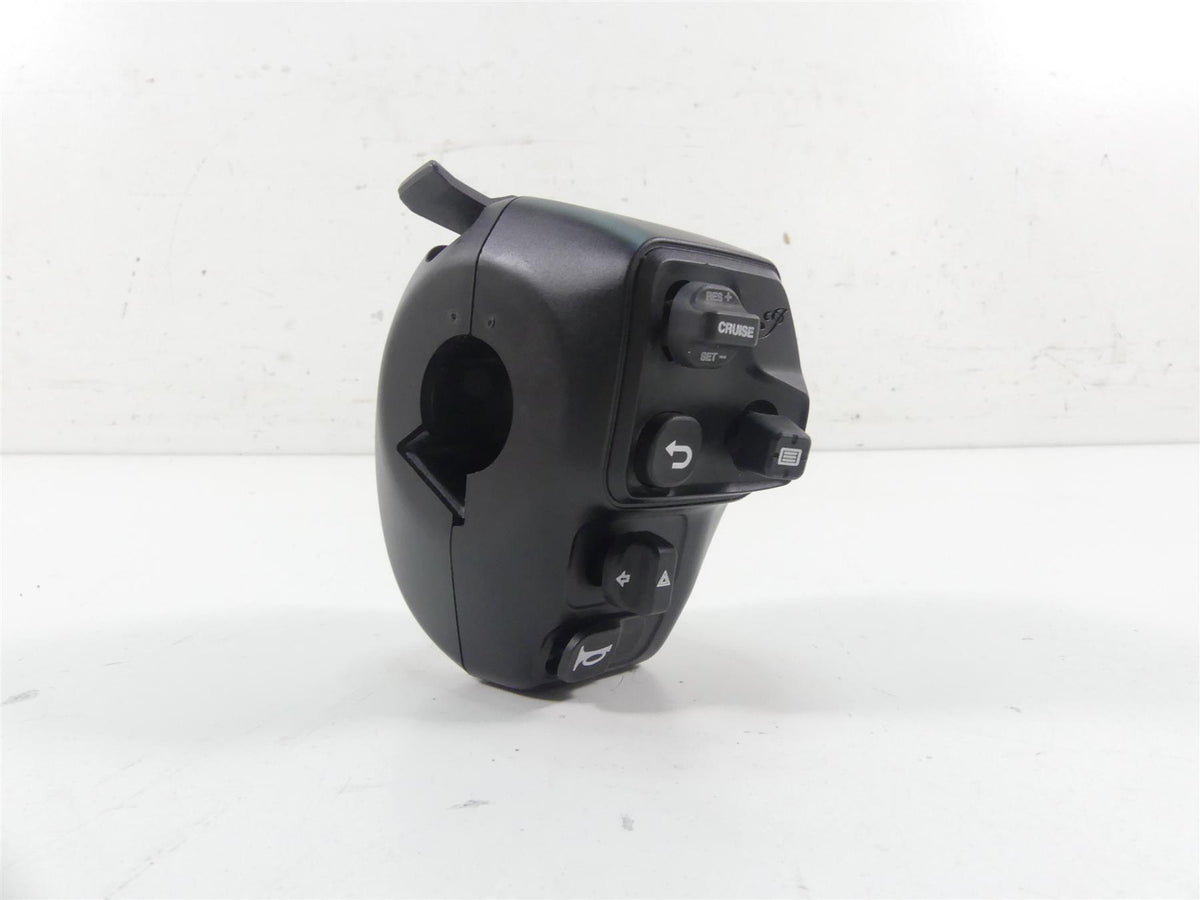 2022 Indian FTR1200 S Left Hand Menu Mode Horn Cruise Control Switch 2414353 {{ shop.shopifyCountryName }} - Mototech271