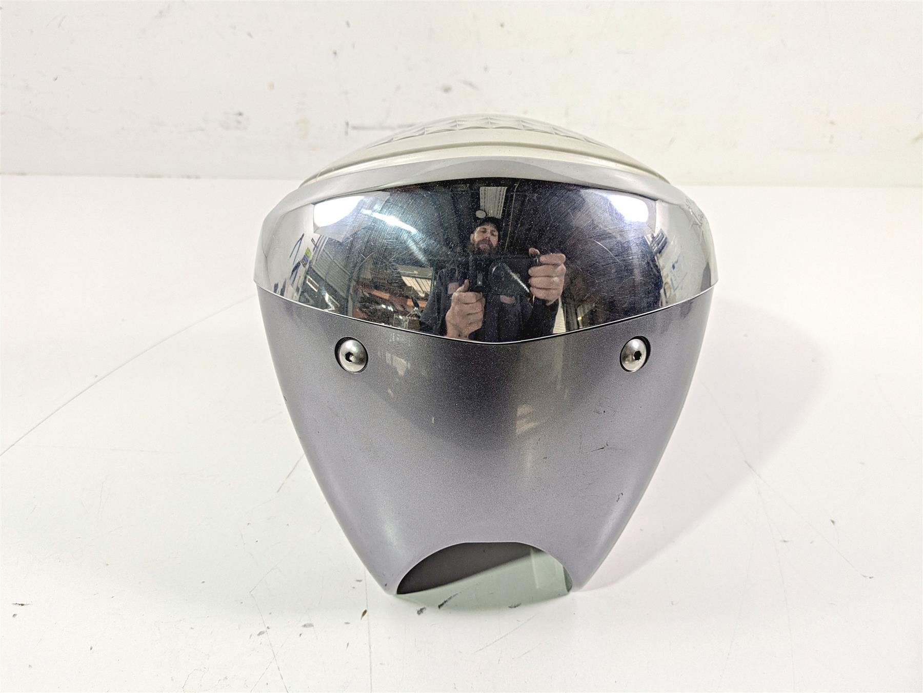 2008 Yamaha XVS1300 V-Star Tourer Headlight Head Light Lamp 3D8-84320-00-00 {{ shop.shopifyCountryName }} - Mototech271