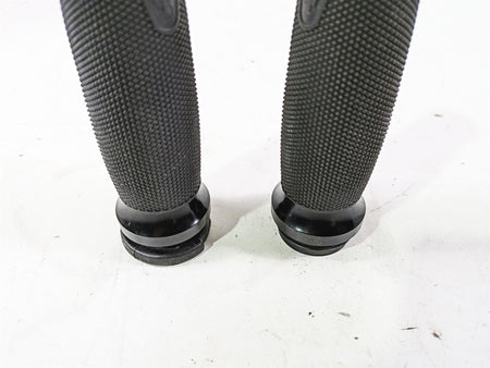 2016 Harley Touring FLTRX Road Glide Get-A-Grip Magnum Hand Grip Set 56100036 {{ shop.shopifyCountryName }} - Mototech271