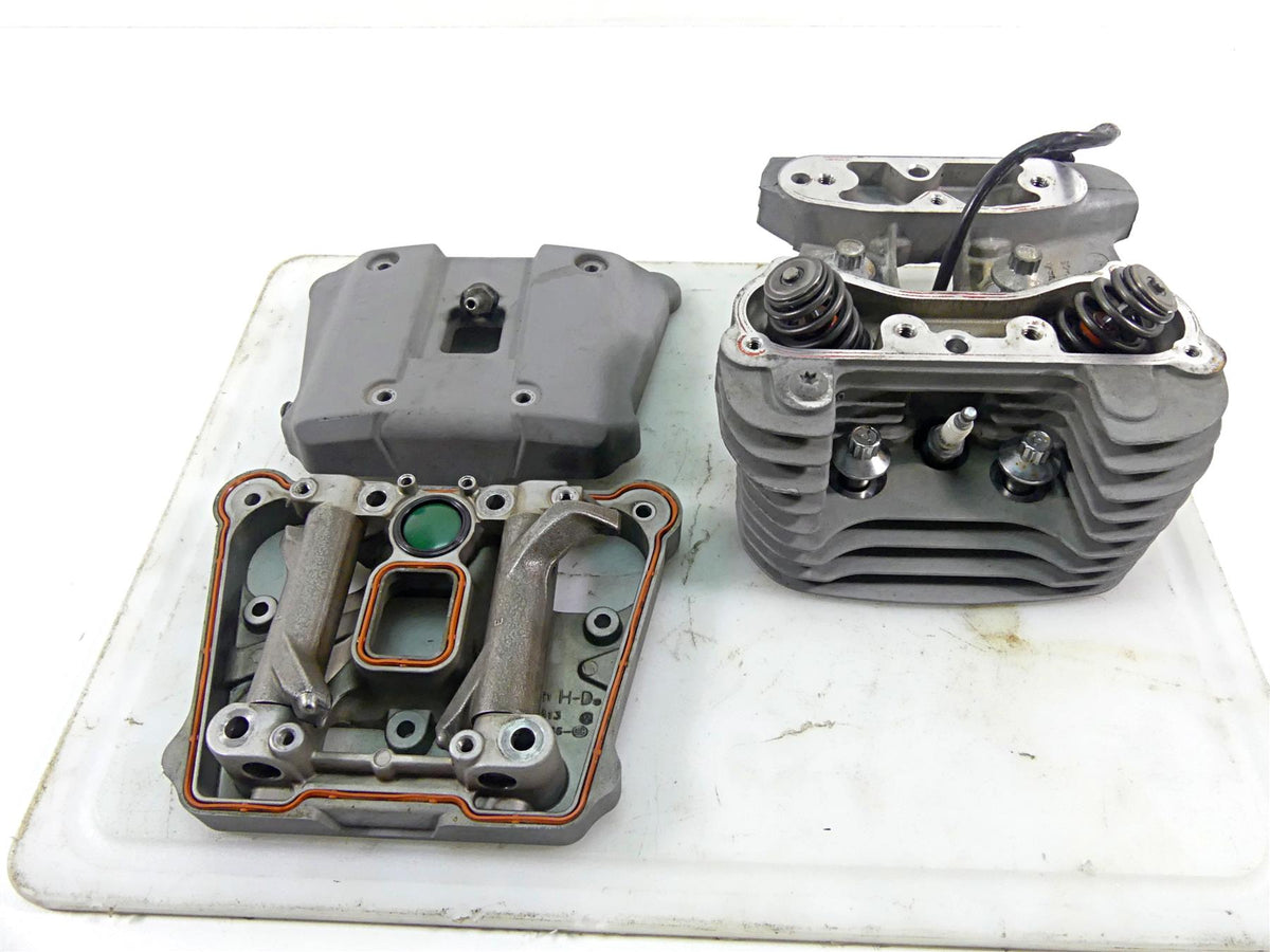2009 Harley XR1200 Sportster Rear Cylinderhead Cylinder Head Rocker Box 17505-08 {{ shop.shopifyCountryName }} - Mototech271