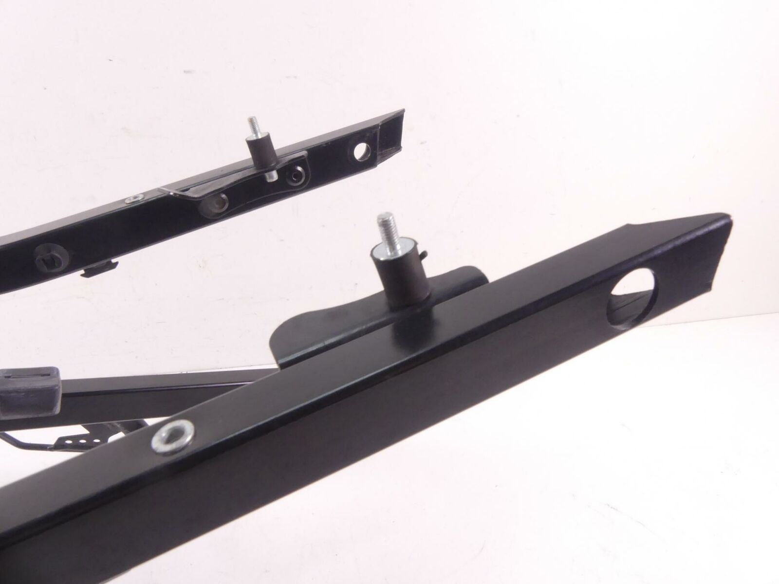 2010 BMW F800GS K72 Rear Straight Subframe Sub Frame 46517694996 46627695030 {{ shop.shopifyCountryName }} - Mototech271