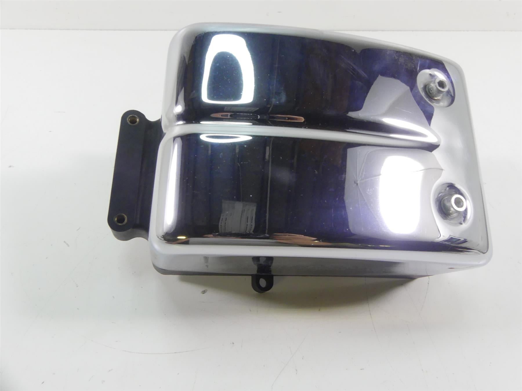 2005 Harley FXDWGI Dyna Wide Glide Electrical Stay Tray & Chrome Cover 66333-04 {{ shop.shopifyCountryName }} - Mototech271