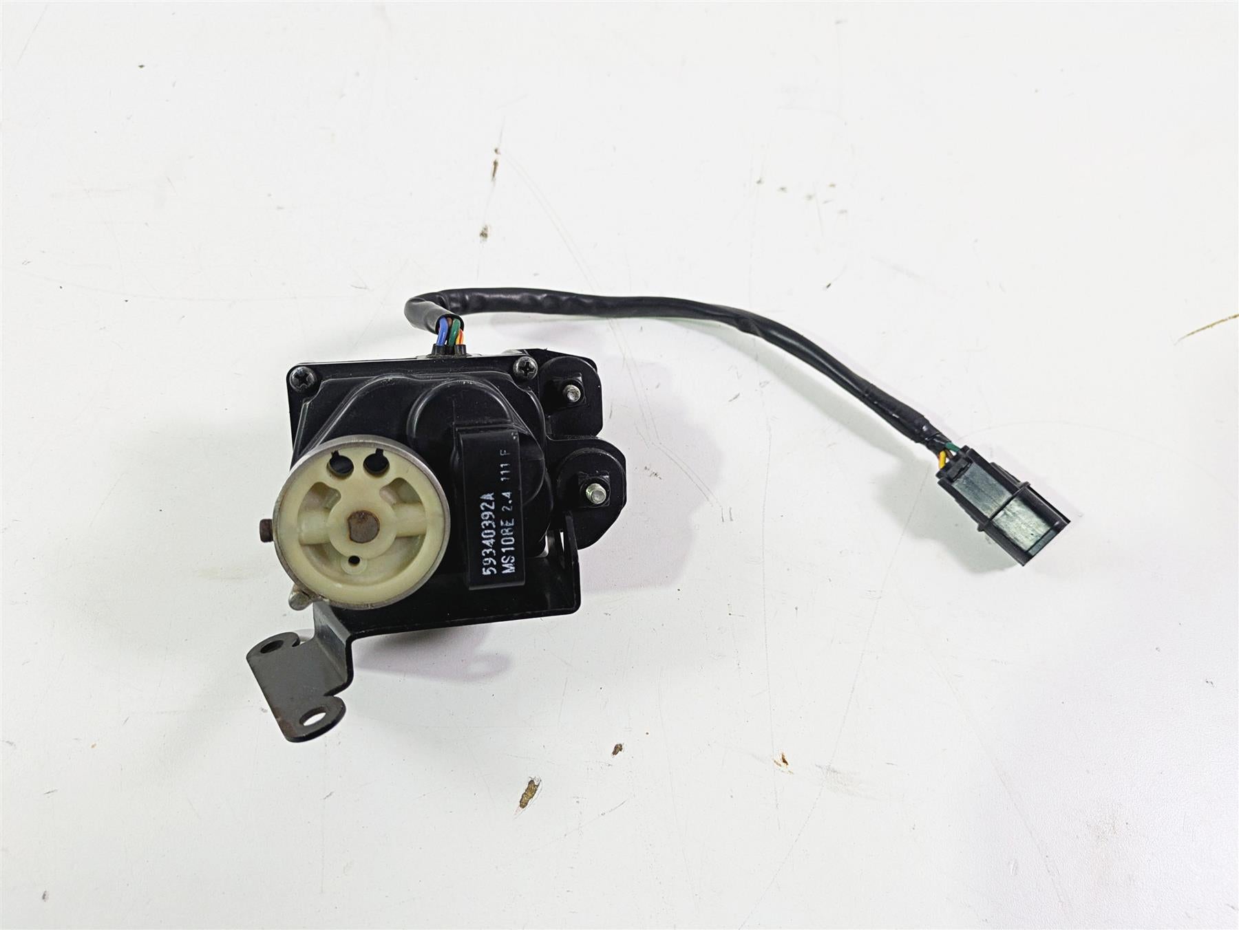 2012 Ducati Streetfighter 848 Exhaust Valve Servo Motor Actuator 59340392A {{ shop.shopifyCountryName }} - Mototech271