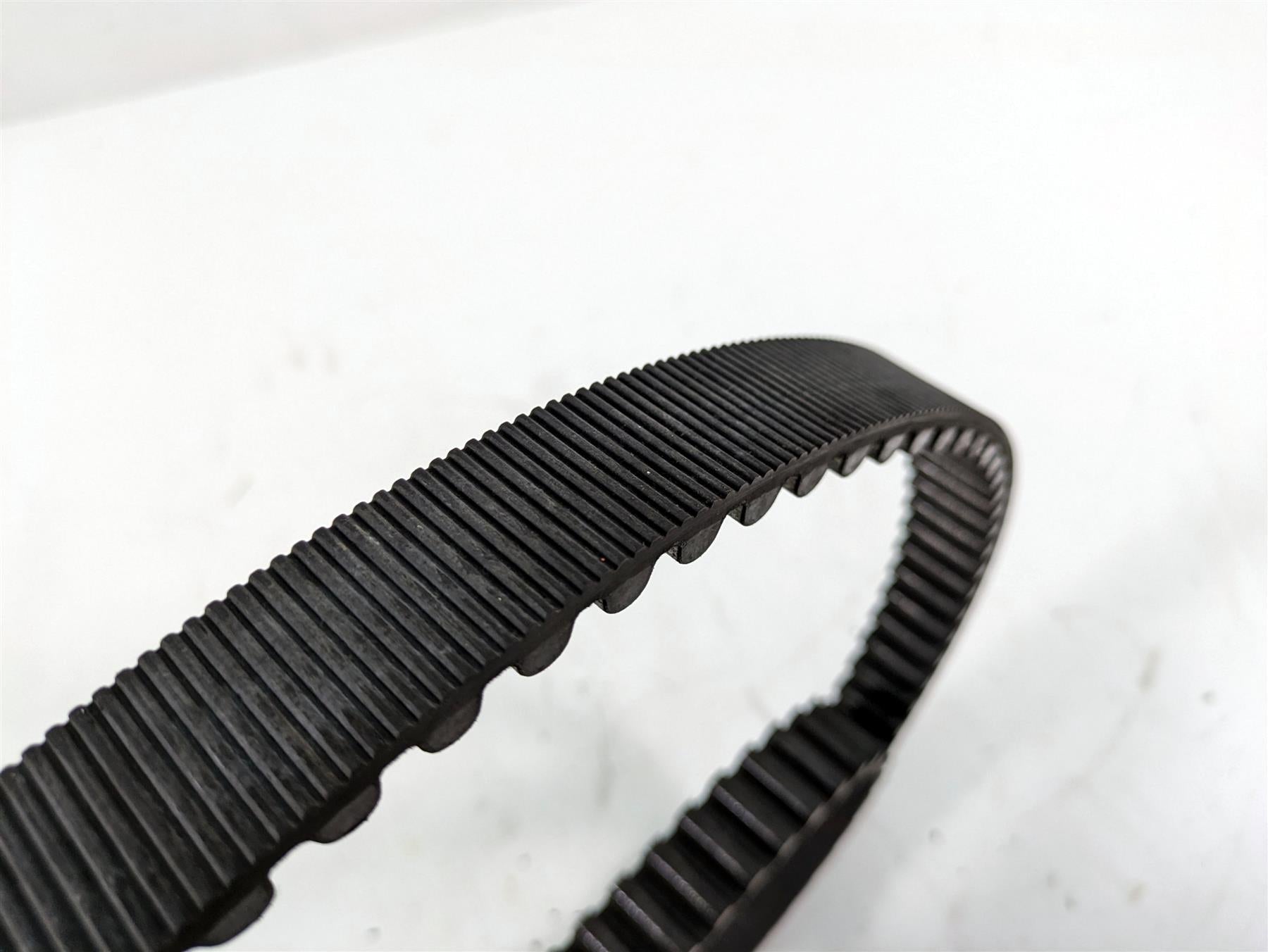 2006 Harley Touring FLHTCUI Electra Glide Rear Drive Belt 139T 1-1/8 40024-04B {{ shop.shopifyCountryName }} - Mototech271