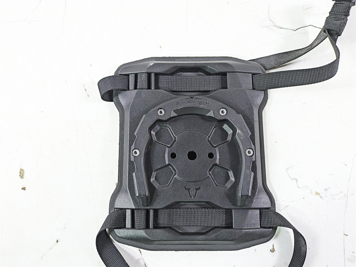 2019 Triumph Speed Triple RS 1050 SW-Motech Pro Seat Ring Bag Mount Kit TRT.00.787.21500/B {{ shop.shopifyCountryName }} - Mototech271