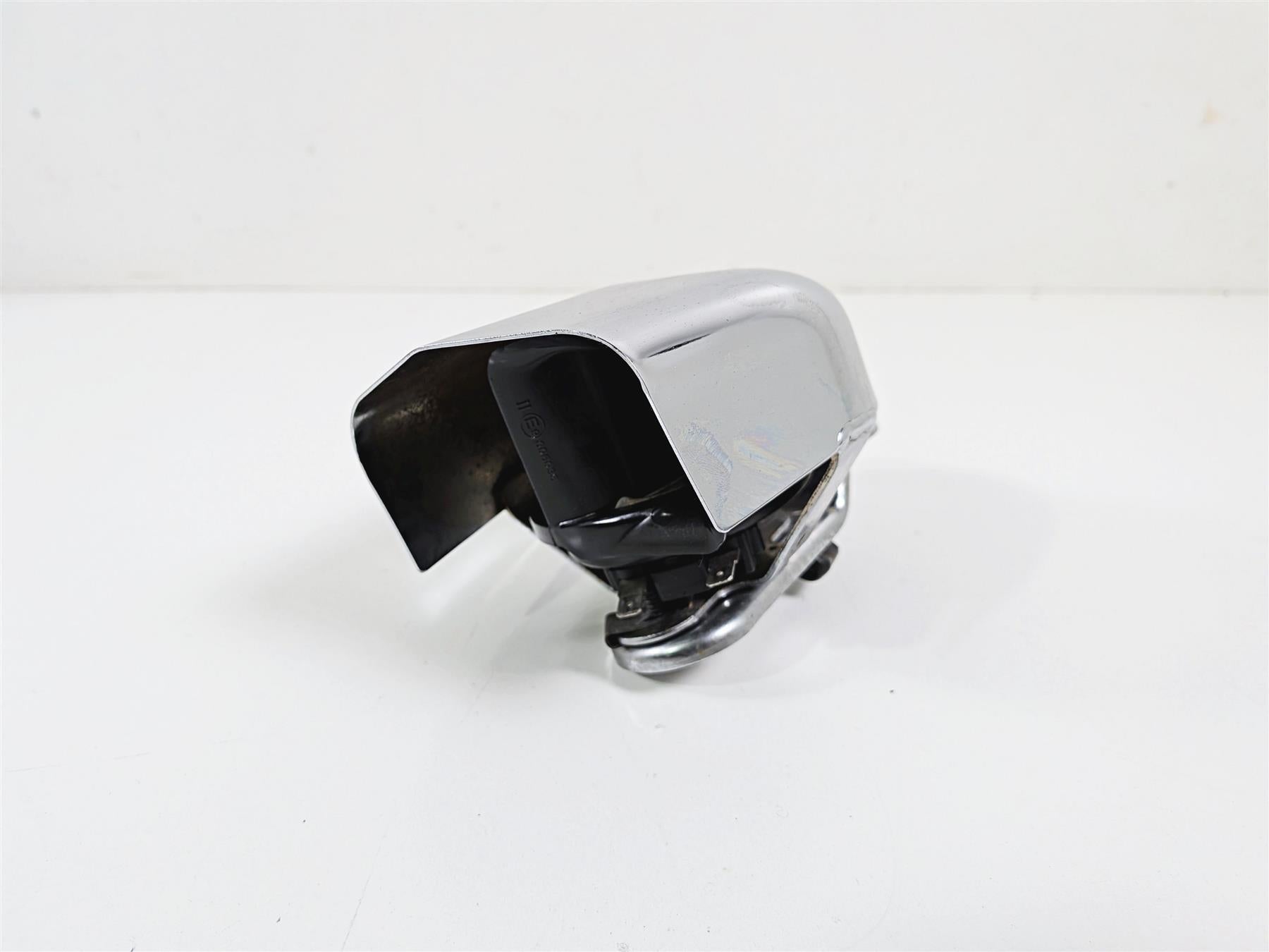 1993 Harley Touring FLHTCU Electra Glide Horn & Chrome Cover 69060-90H 61300478A {{ shop.shopifyCountryName }} - Mototech271