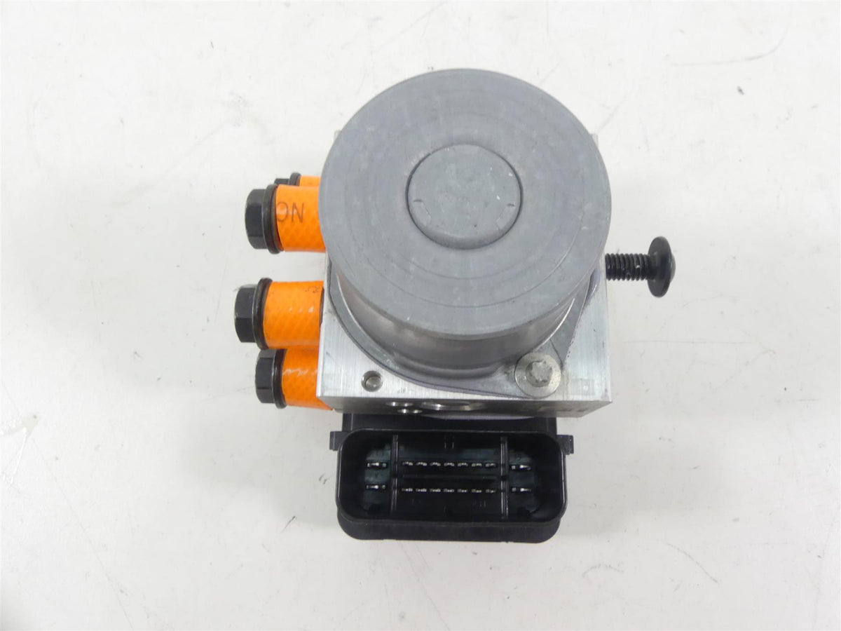 2020 Ducati Panigale V2 Abs Brake Pump Module Unit 576miles 54240941A {{ shop.shopifyCountryName }} - Mototech271