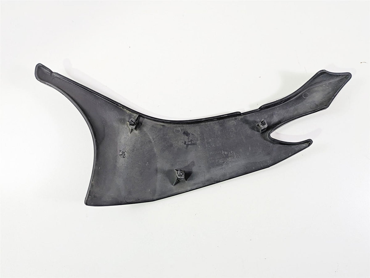 2018 Indian Springfield Dark Horse Right Upper Side Cover Fairing 5450243 {{ shop.shopifyCountryName }} - Mototech271