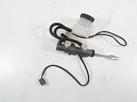 2021 CFMoto Zforce 500 Trail Main Brake Master Cylinder 5BWB-081100-00002 {{ shop.shopifyCountryName }} - Mototech271