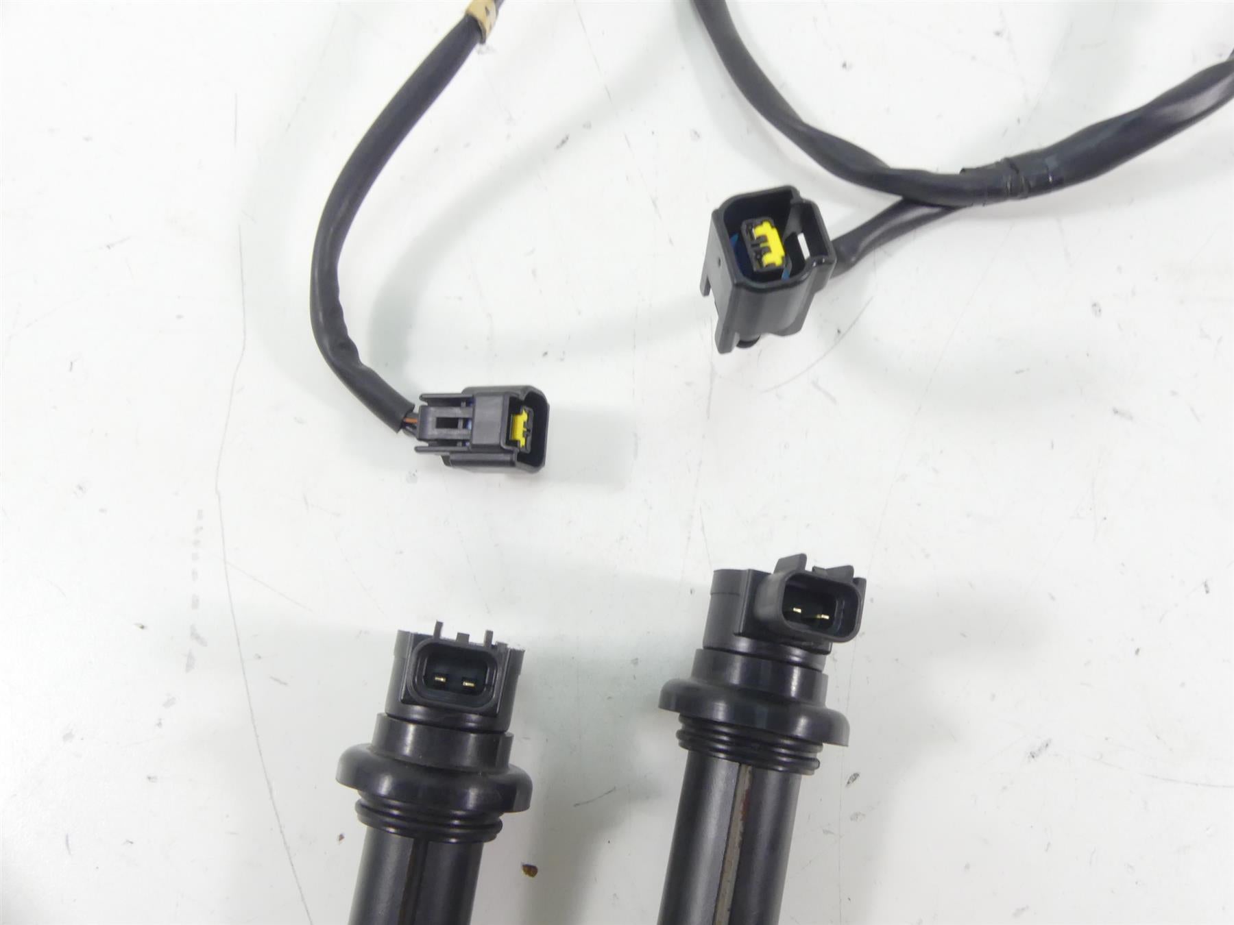 2013 Yamaha VMX17 V-Max 1700 Ignition Coils Stick Coil Set 5VY-82310-00-00 {{ shop.shopifyCountryName }} - Mototech271