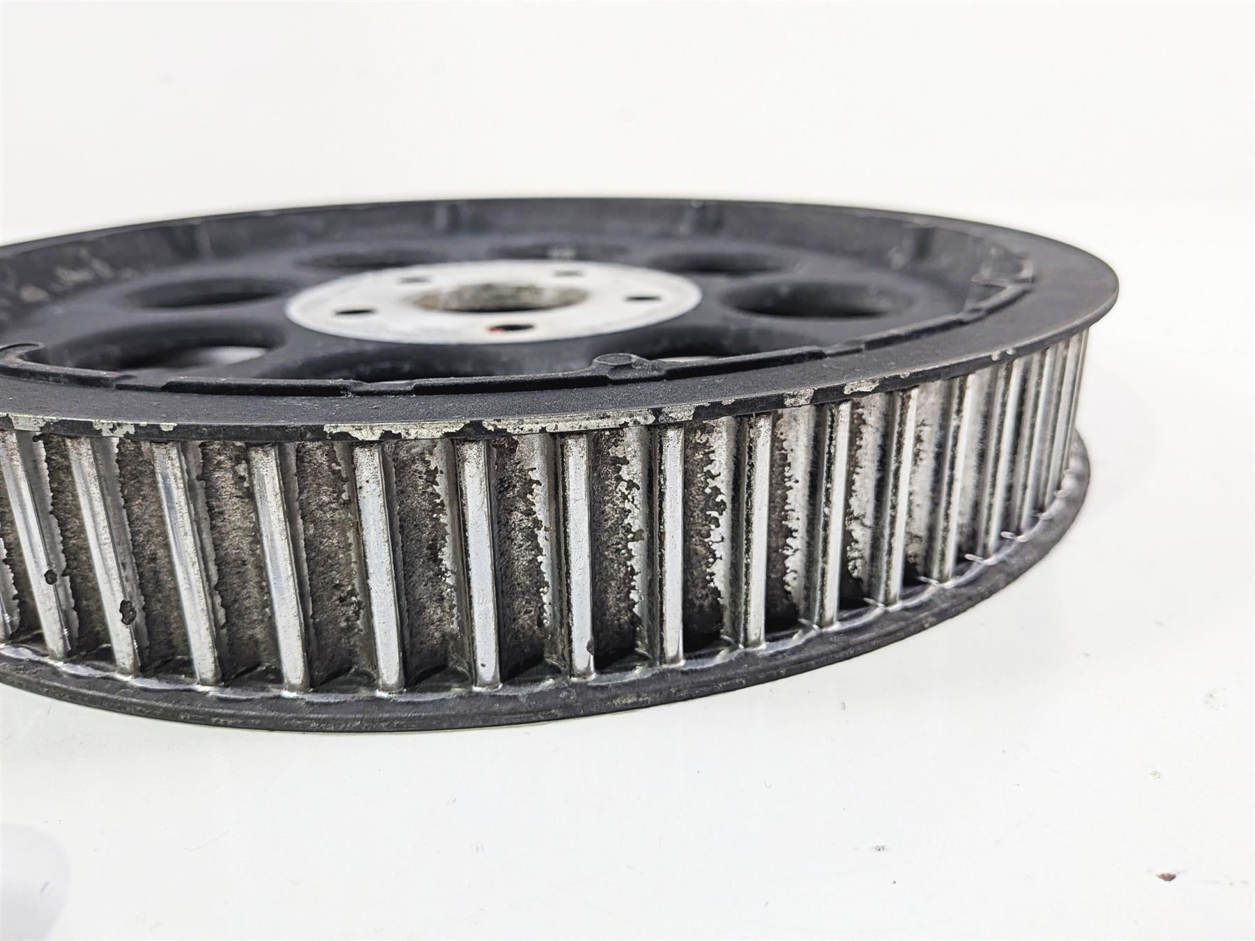 1998 Harley Dyna FXDL Low Rider Belt Pulley 70T 1.5" + Chrome Cover 40225-86A {{ shop.shopifyCountryName }} - Mototech271