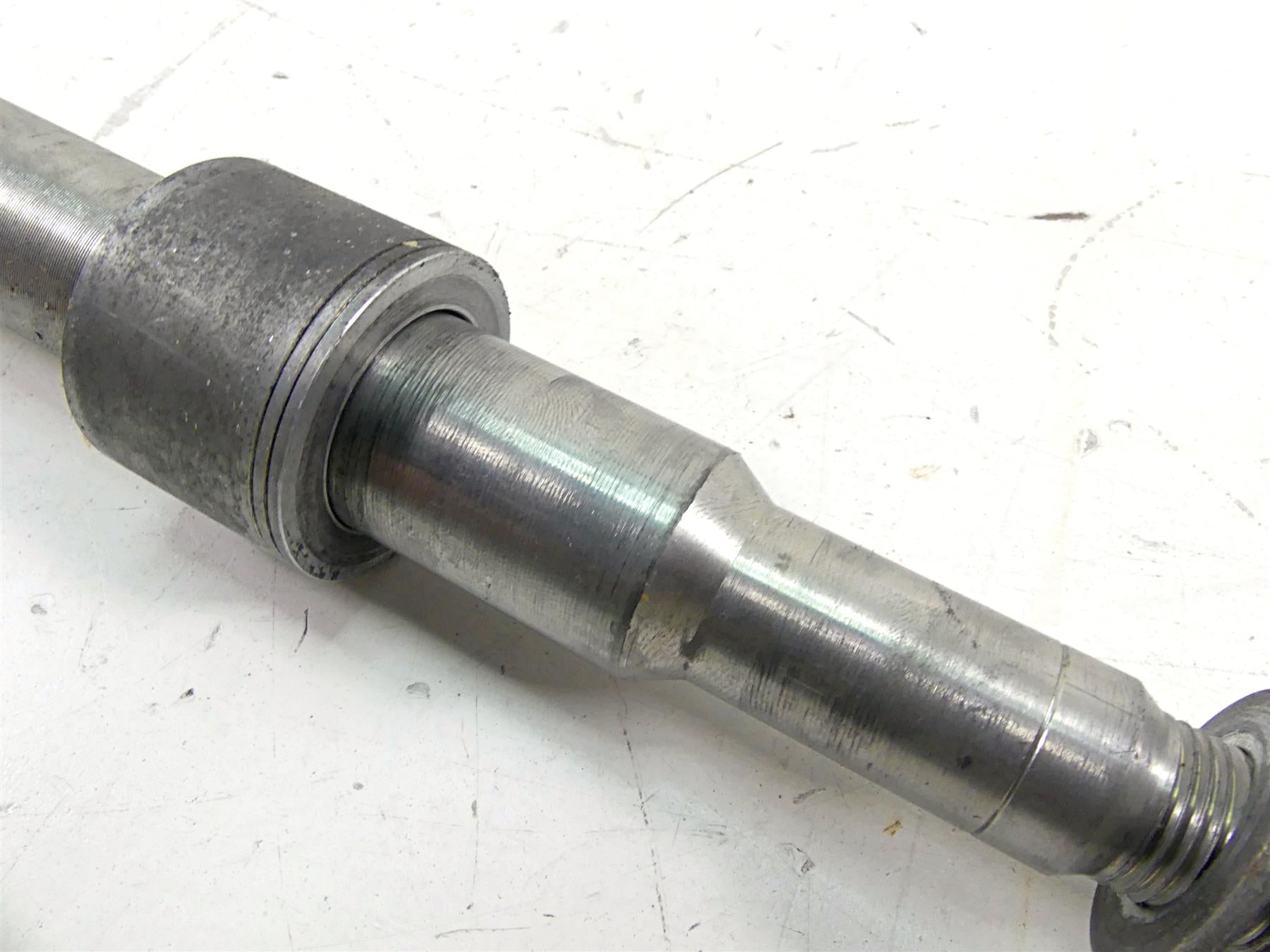 2013 Harley Softail FLSTFB Fat Boy Lo Front Wheel Spindle Axle 25mm 41545-07A {{ shop.shopifyCountryName }} - Mototech271