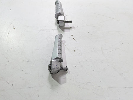 2023 BMW G310R K03 Rear Passenger Footpegs 46718553973 46718553974 {{ shop.shopifyCountryName }} - Mototech271