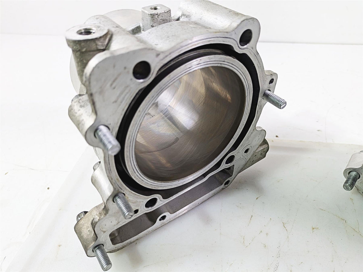 2008 Aprilia RSVR 1000 Factory Jug Barrel & Piston Set - Read AP0613419 {{ shop.shopifyCountryName }} - Mototech271
