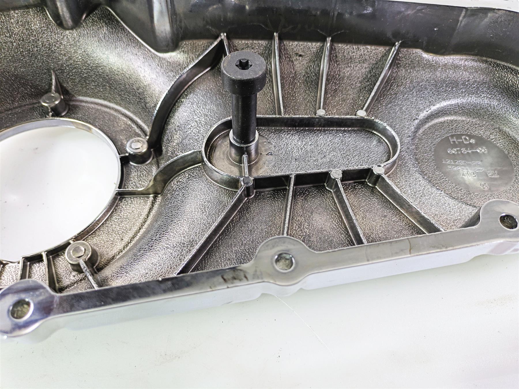 2008 Harley FXCWC Softail Rocker Outer Primary Drive Clutch Cover 60784-06 {{ shop.shopifyCountryName }} - Mototech271