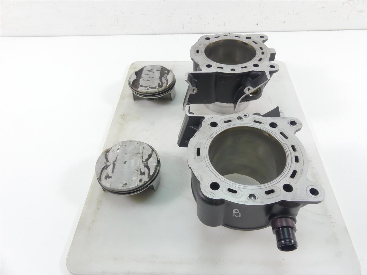 2017 Ducati 939 S Supersport Cylinder Jug Barrels & Pistons Set 12022622GI {{ shop.shopifyCountryName }} - Mototech271