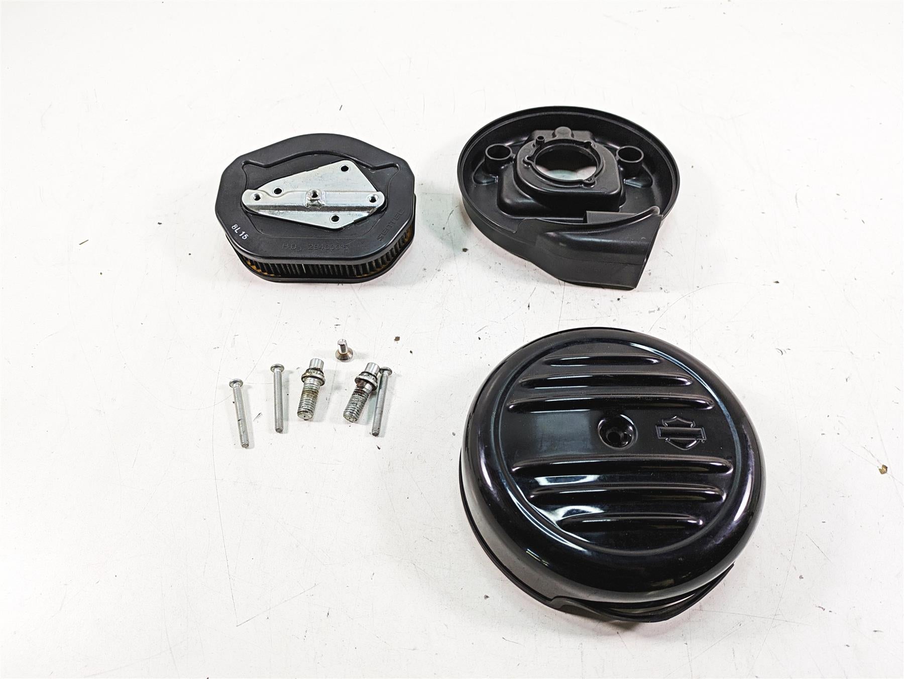 2019 Harley XL883N Sportster Iron Air Cleaner Breather Filter 29000015A 61300541 {{ shop.shopifyCountryName }} - Mototech271