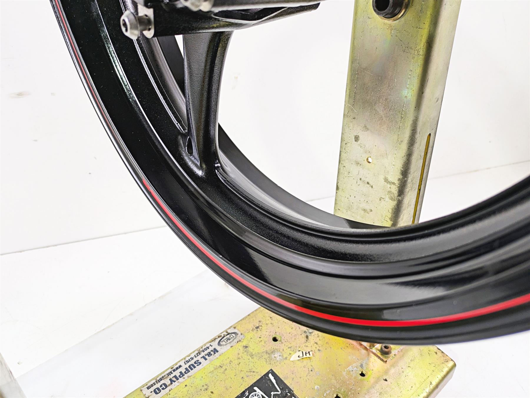 2016 Suzuki GSXR1000 Straight 17x3.5 Front Wheel Rim 54111-37H00-019 {{ shop.shopifyCountryName }} - Mototech271