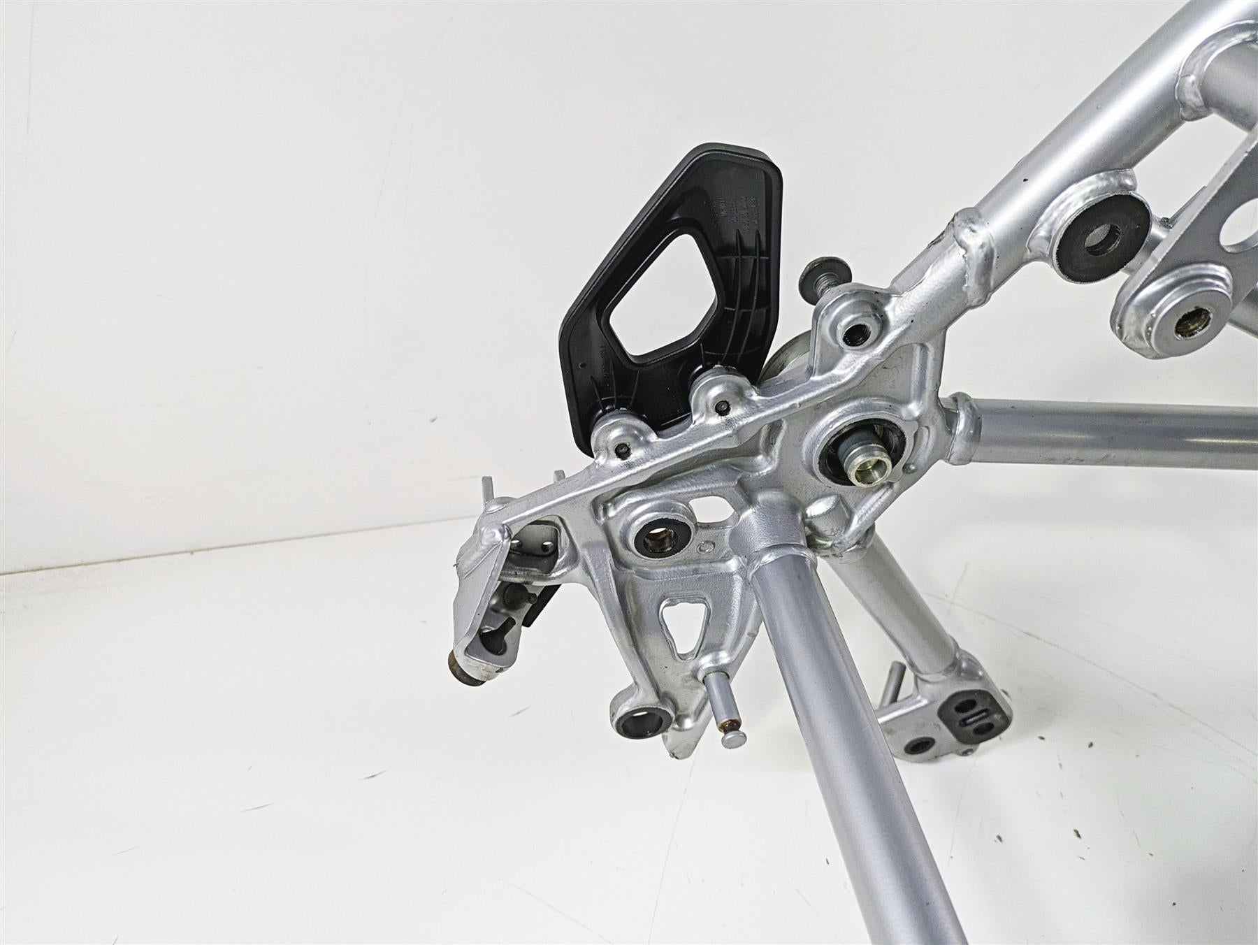2016 BMW R1200GS GSW K50 Straight Main Silver Frame Chassis With Salvage Texas Title 46519444971 {{ shop.shopifyCountryName }} - Mototech271
