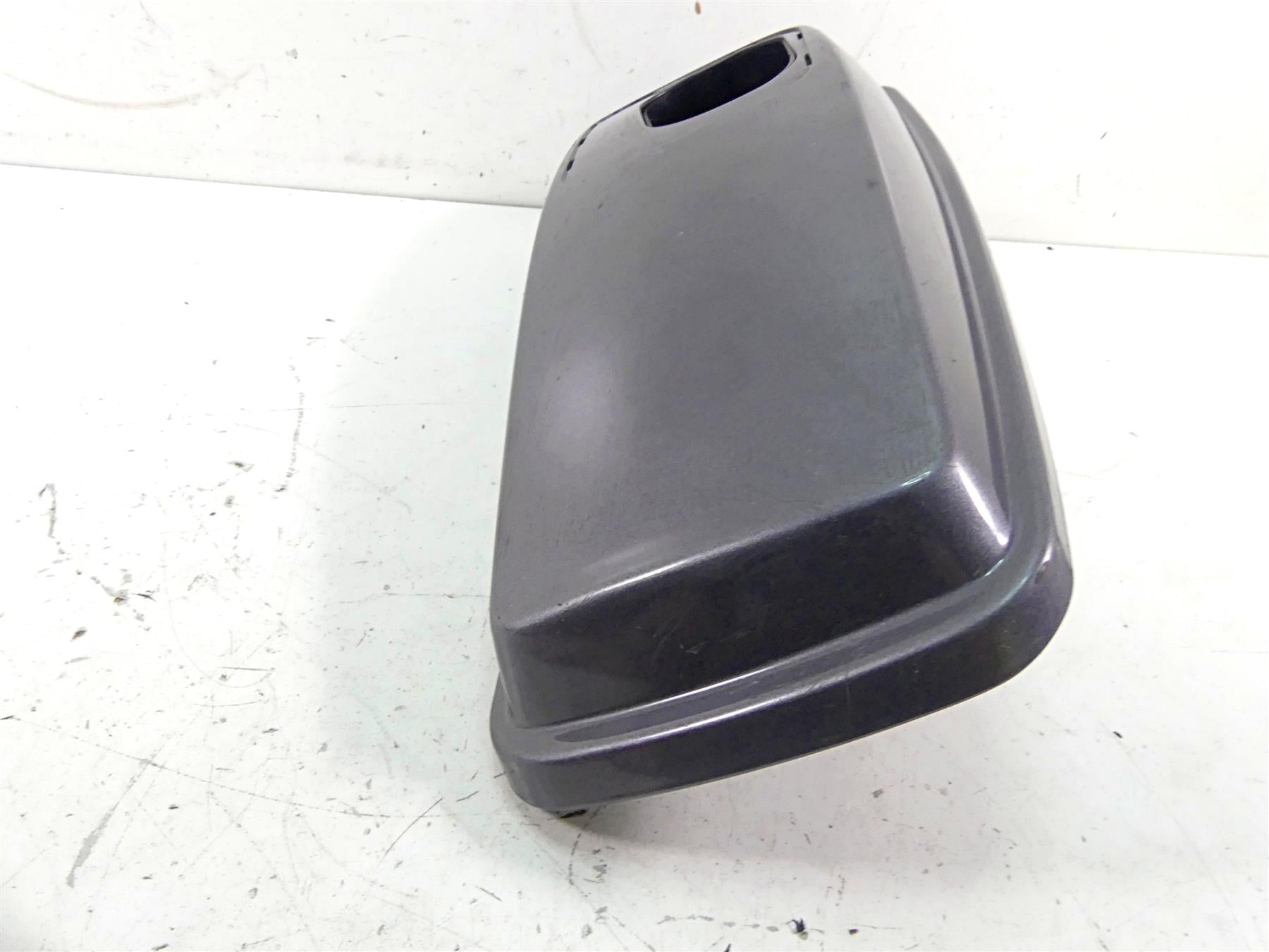 2015 Harley Touring FLHXS Street Glide Right Saddlebag Lid & Speaker 90200411 {{ shop.shopifyCountryName }} - Mototech271