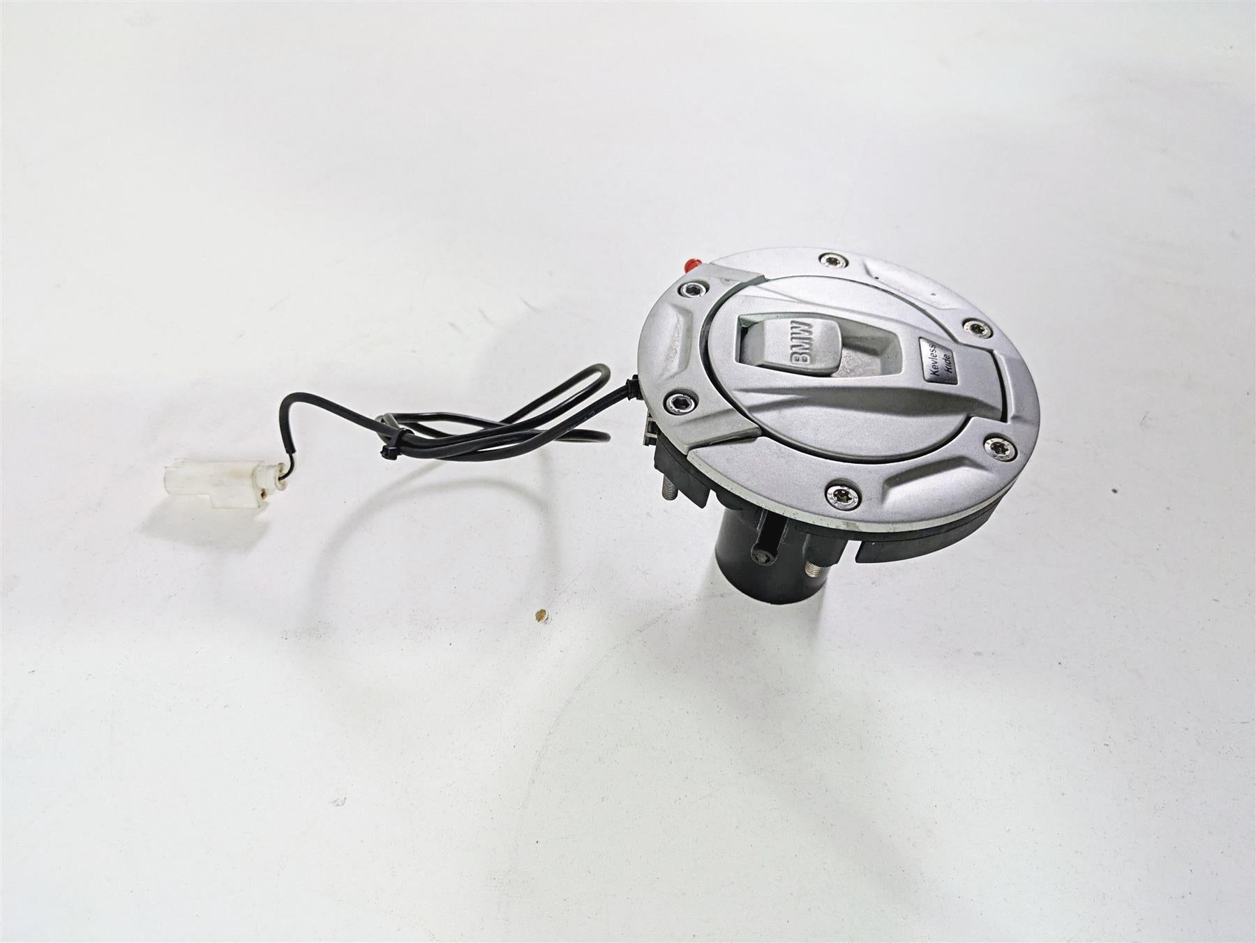 2017 BMW R1200 GS K50 Keyless Ride Fuel Gas Tank Cap 16118531632 {{ shop.shopifyCountryName }} - Mototech271